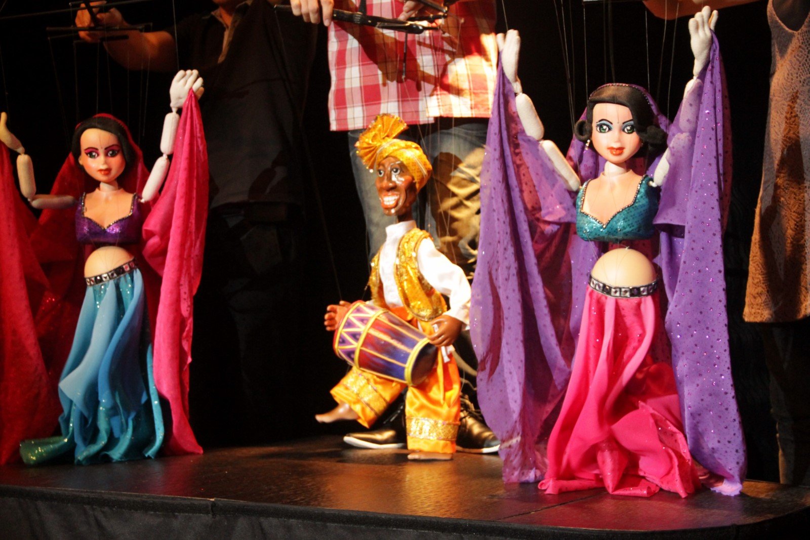 Bollywood puppets