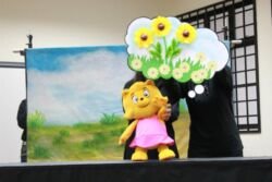 Sher puppet in kindness show